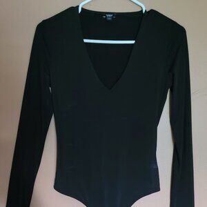 Express Women's Bodysuit / Black / Size S / V-Neck